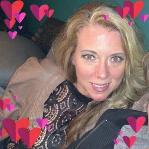 Meet your Posher, Cynthia